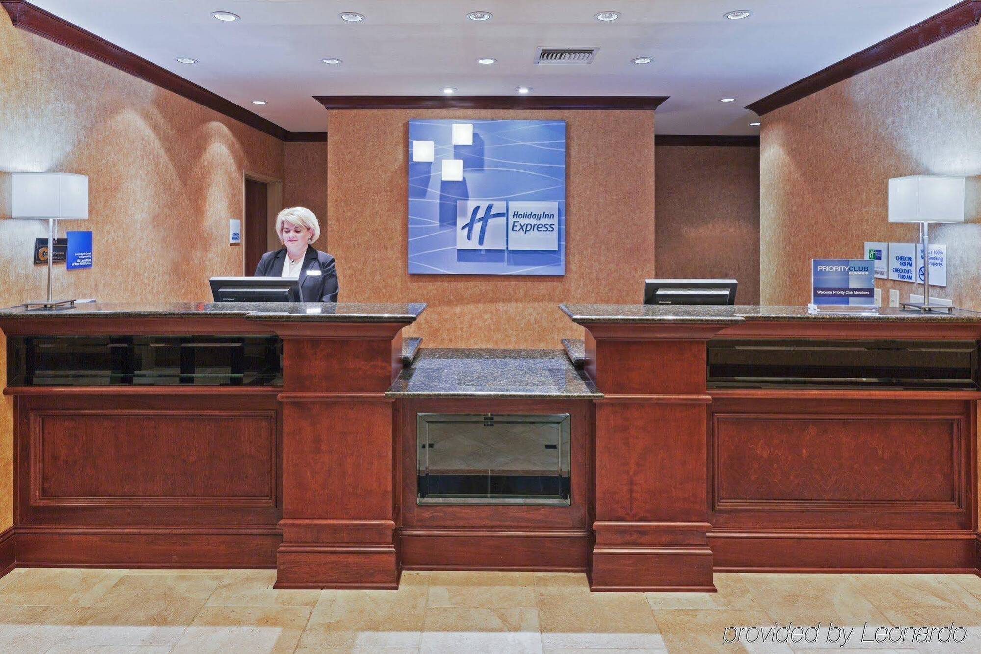 Holiday Inn Express & Suites Poteau By Ihg Zewnętrze zdjęcie
